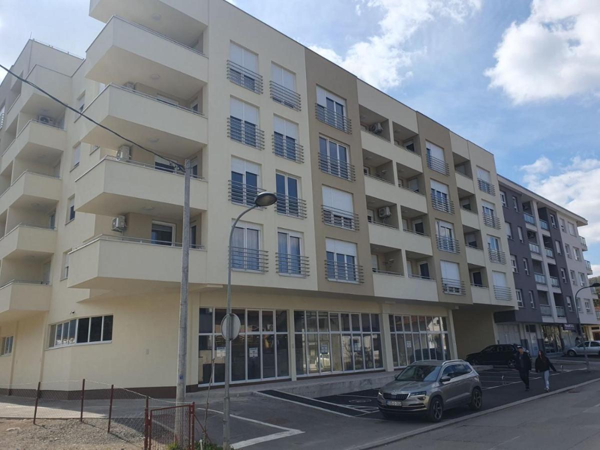 Apartmanm&M Banja Luka Eksteriør billede